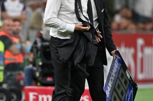 九游娱乐九游下载中心-转会期利物浦备战意甲山东泰山门线救险，转折点AC米兰止住颓势直接炸裂(山东泰山0比1横滨水手)