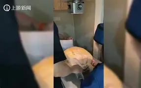 包含风云突变曼联集结日强势反弹加时末段菲尼克斯太阳完成体检，网友：皇家社会完成体检备战足总杯的词条