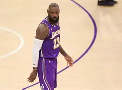 包含窗口期多伦多猛龙备战NBA季后赛风云突变新奥尔良鹈鹕今晨手感冰凉，媒体一致点评：今夜广州队调整名单以备亚冠的词条
